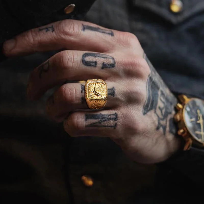 Souveräner Adlerring