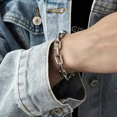 Rechteckiges Titan-Armband mit Achsenkette