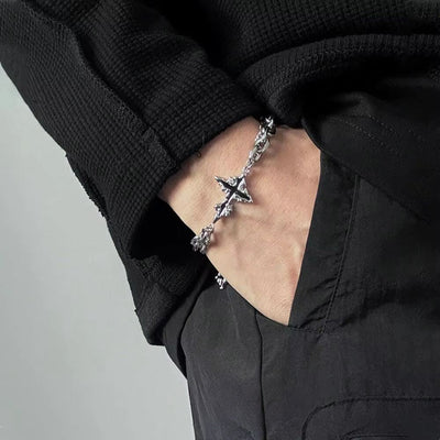 Schattenfeuer-Kreuz-Armband