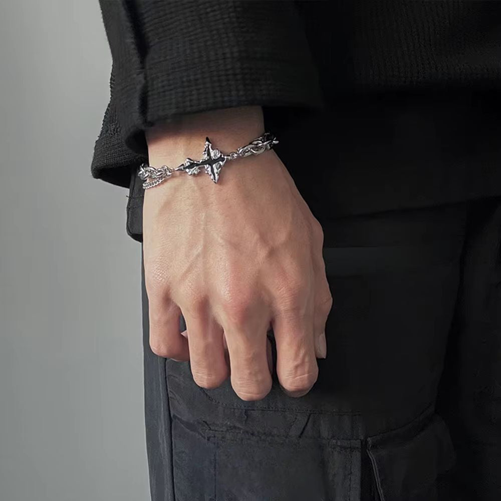 Schattenfeuer-Kreuz-Armband